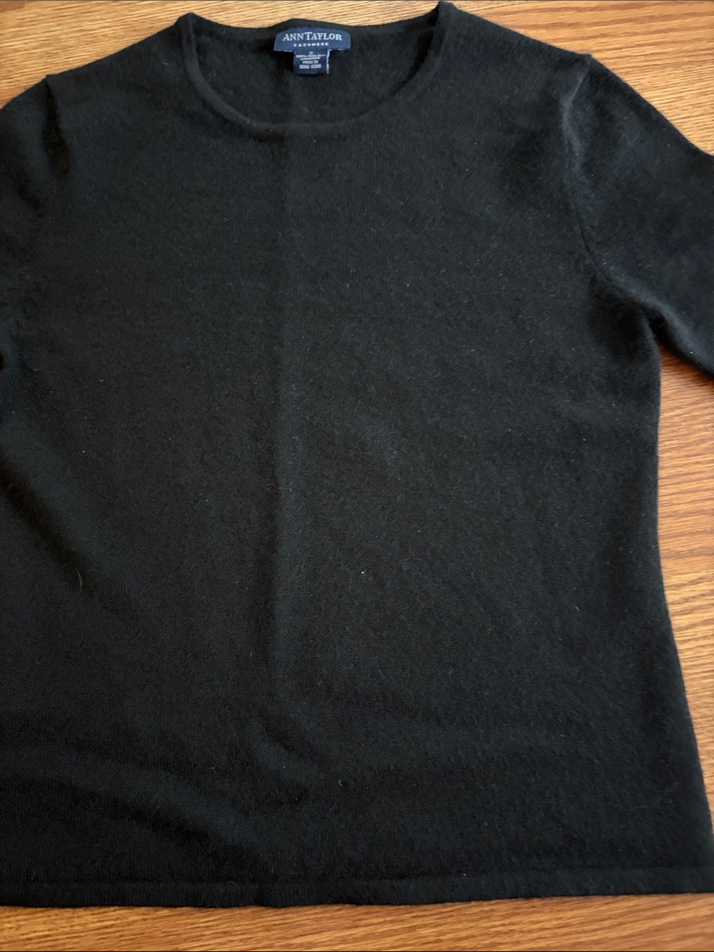 Ann Taylor Black Crewneck Sweater cashmere